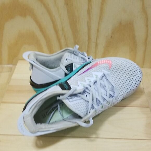 Nike Metcon 6 FlyEase VI Grey Aqua Crimson Training Shoes women’s 9 1/2 - Picture 9 of 9
